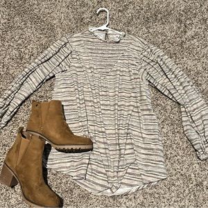 LulaRoe Clara smock blouse size XS